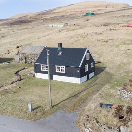The Real Faroese Experience Villa Skalavik Екстериор снимка