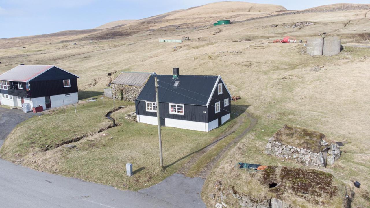 The Real Faroese Experience Villa Skalavik Екстериор снимка